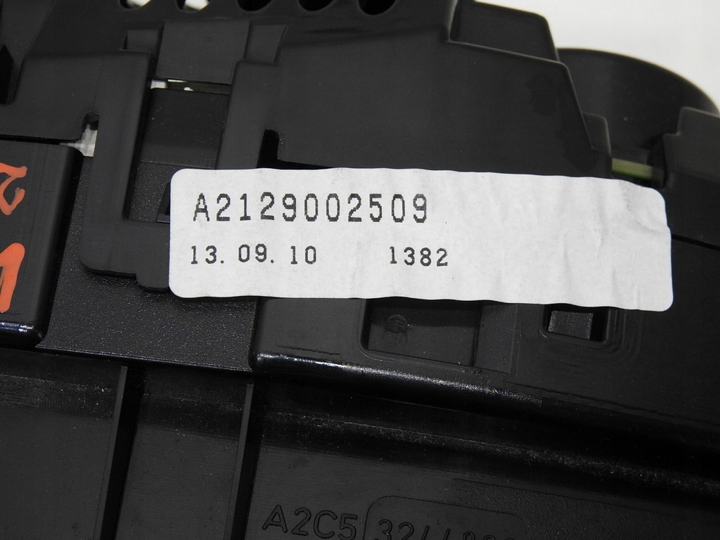 фото №10, Счетчик mercedes w212 2.2 cdi a2129002509