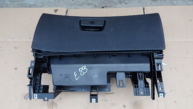 фото №1, Бардачок w консоль bmw z4 e89