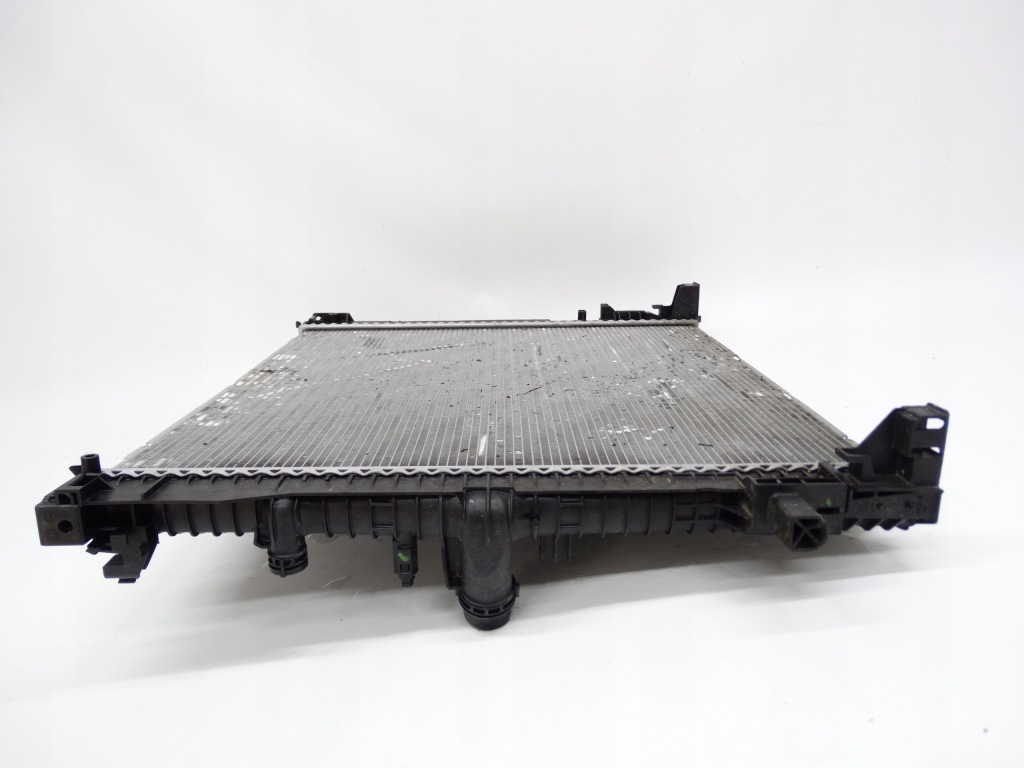 Bmw x5 g05 x6 g06 x7 g07 3.0 benz 40i 40ix радиатор воды 5a06fe3 Цена