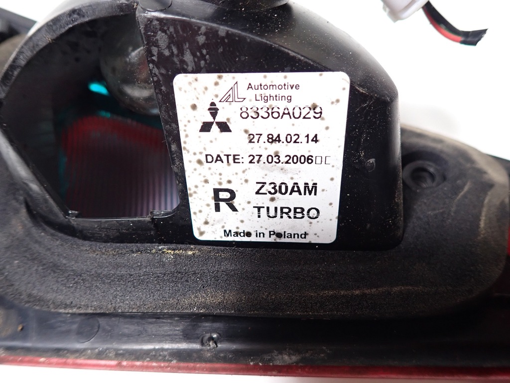 фото №8, Лампа задняя правая крышки mitsubishi colt vi 07r 446