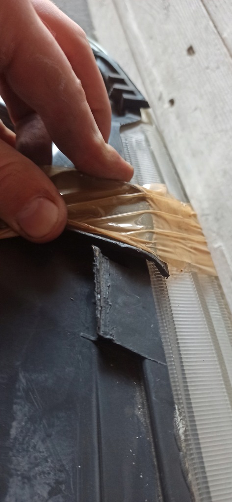 фото №9, Лампа перед mitsubishi carisma левая