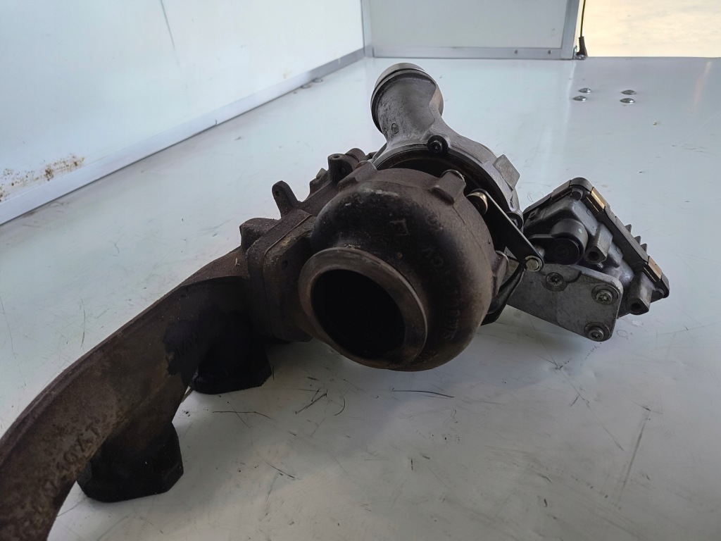 Mini r60 турбіна 8512379 03 комплект 2.0d n47 Доставка