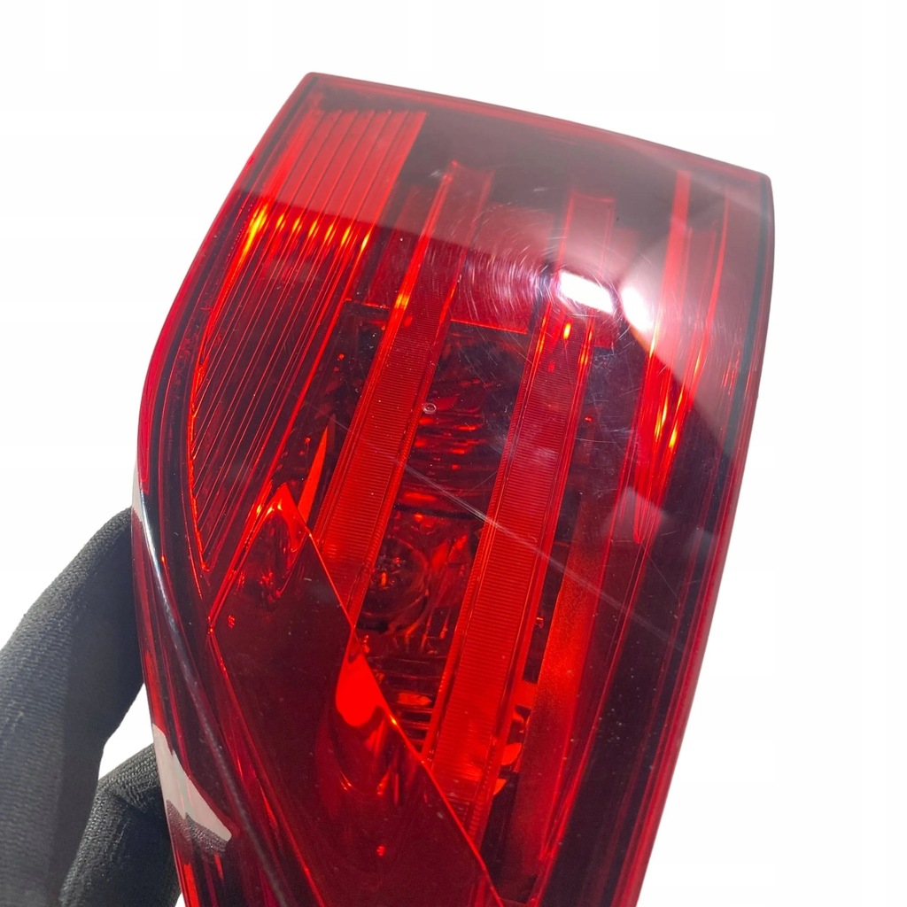 фото №6, Bmw x1 e84 2015 ліва сторона лампи задні