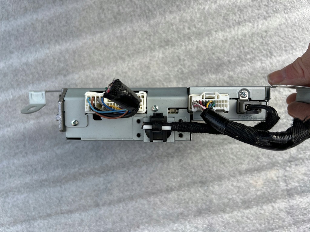 фото №3, Mazda 3 bm модуль усилитель тюнер радио rok 2015 bhs366drx