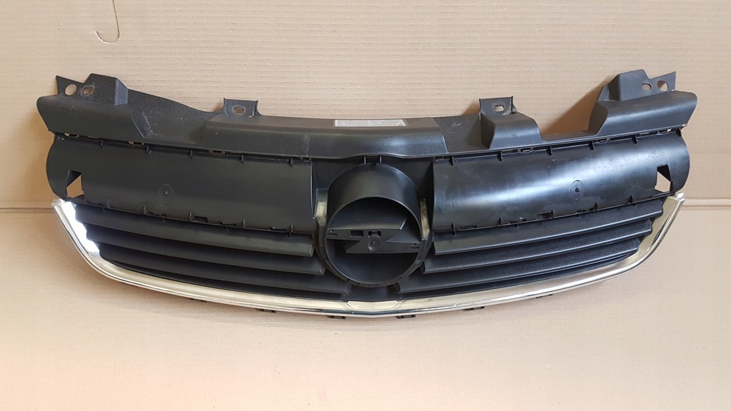 фото №1, Решітка радіатора решітка радіатора zafira b