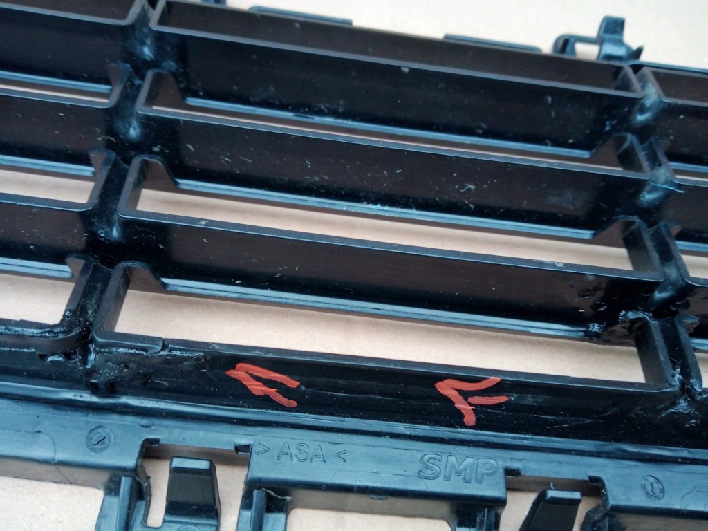 фото №6, Bmw 3 g20, g21 средняя решётка бампера перед 2016r