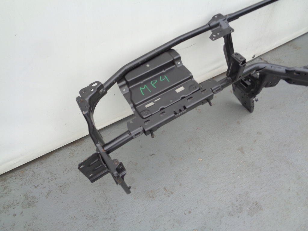 фото №2, Mercedes actros mp4 труба каркас pod панель