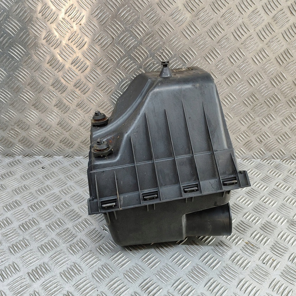 фото №6, Dodge nitro 2008 корпус фильтра воздуха