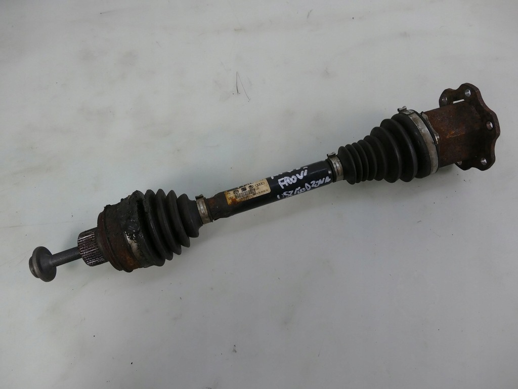 фото №1, Audi a4 b8 lift s-line 2.0 tdi приводной вал перед