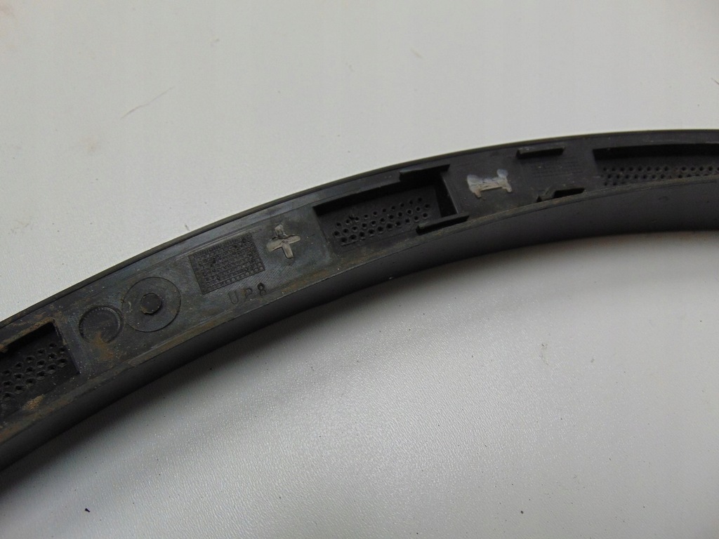 фото №14, Молдинг накладка крыла левый задняя vw touareg 2 ii 7p6854819b