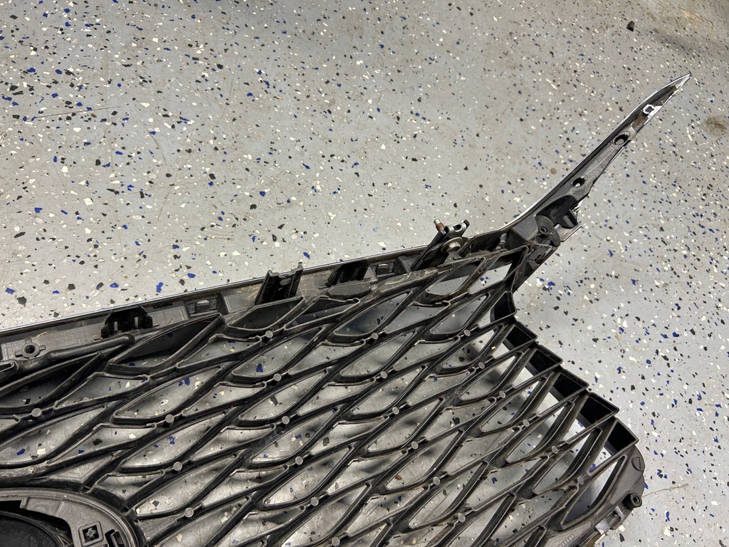 фото №9, Infiniti q30 решітка радіатора решітка радіатора