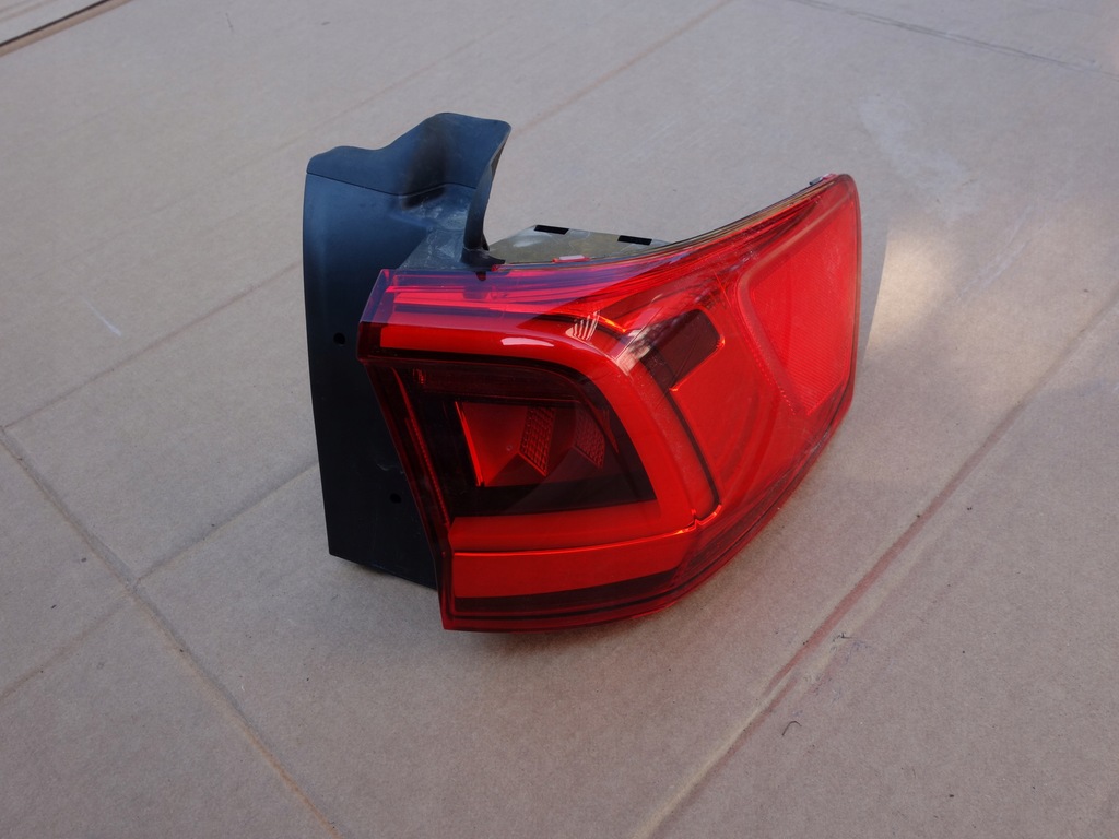 фото №1, Лампа seat tarraco led правый задняя 5f1945208