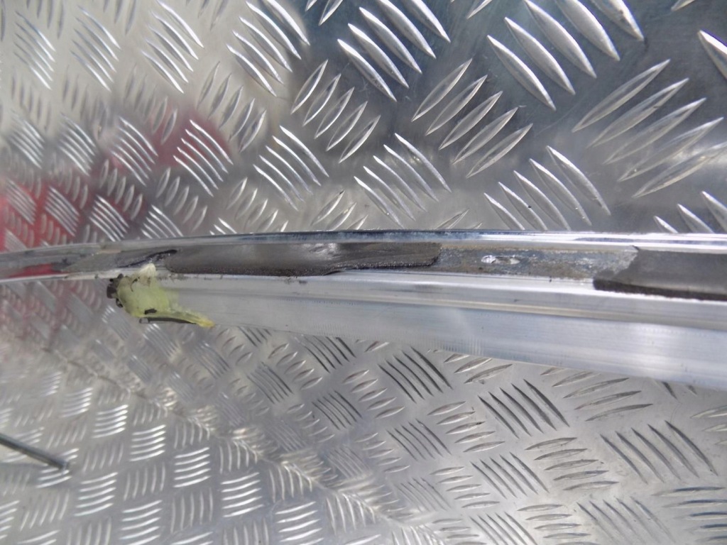 Tesla model s молдинг двері права перед передня Київ