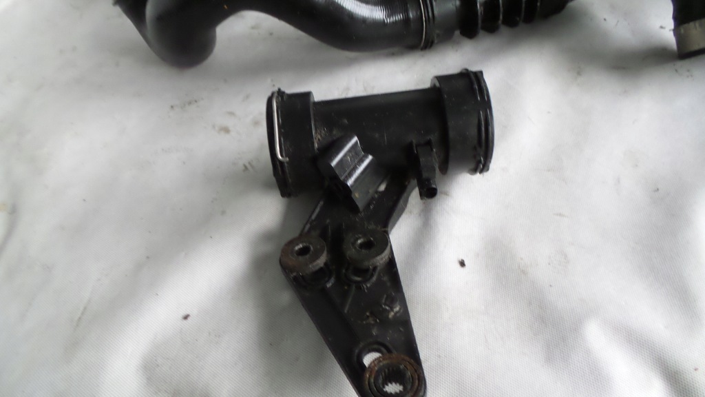 фото №9, Труба інтеркулер з'єднувач a2035200295mercedes w203 2.2 cdi a2035283382