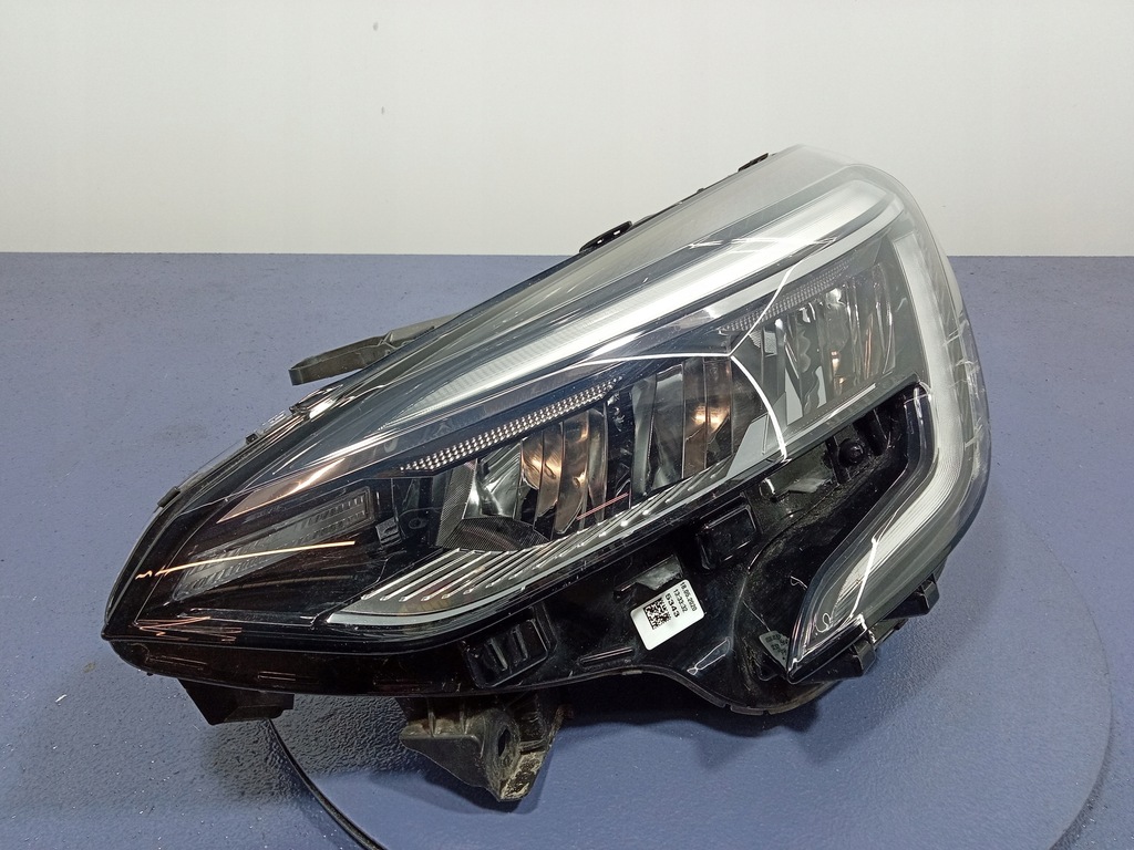 фото №1, Renault clio v 19- фара лівий full led 260600901r