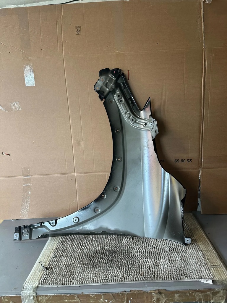 фото №8, Toyota corolla cross 2020 перед сторона правая крылья