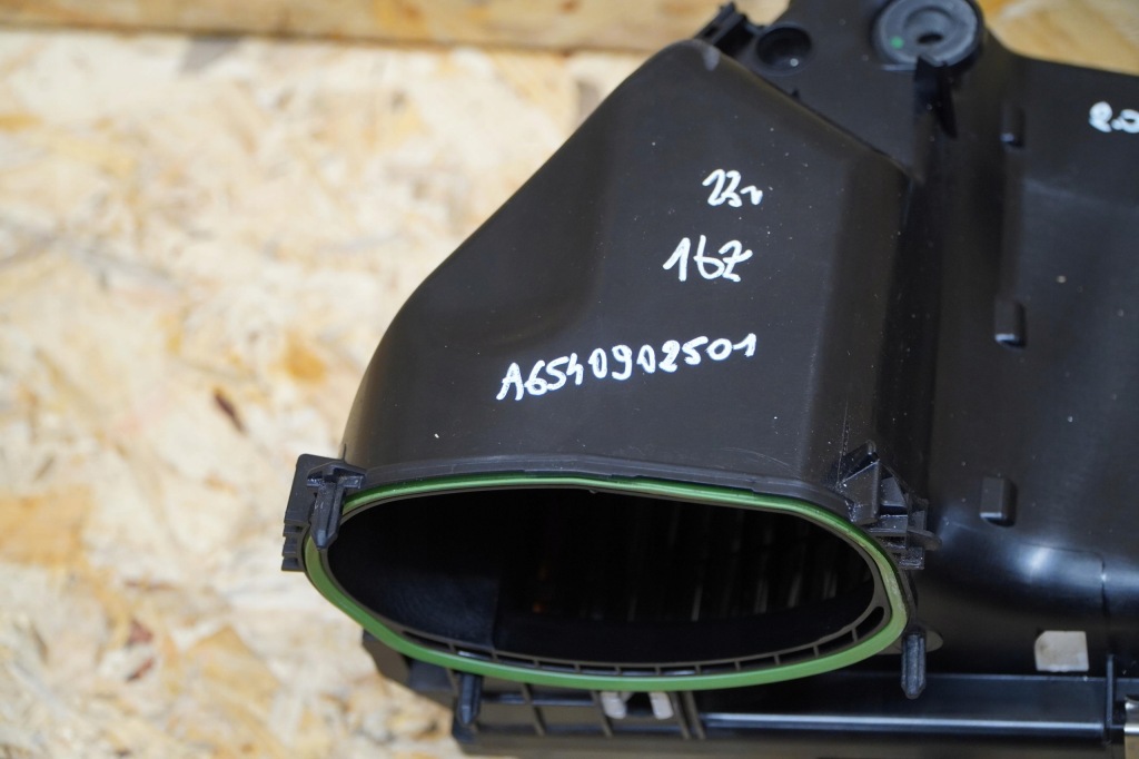 фото №12, Корпус фільтра повітря a6540902501 mercedes gle v167 w167 3.0d 2.0d 23r