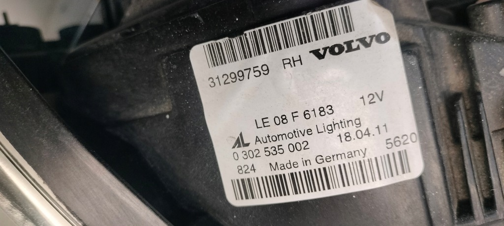 фото №9, Лампи лампа права ліва комплект volvo c70 lift usa 31299759 31299758