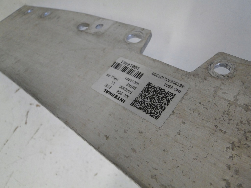 фото №10, Mercedes glc 254 x254 балка бампера передняя a2546206800 a2546004600