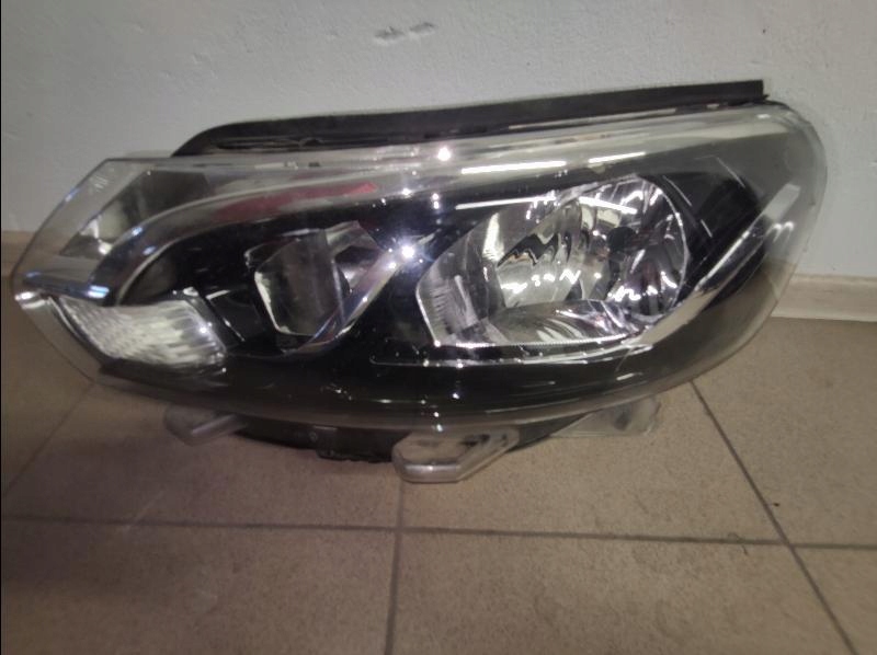 фото №2, Лампа передняя перед toyota proace ii lift 16-