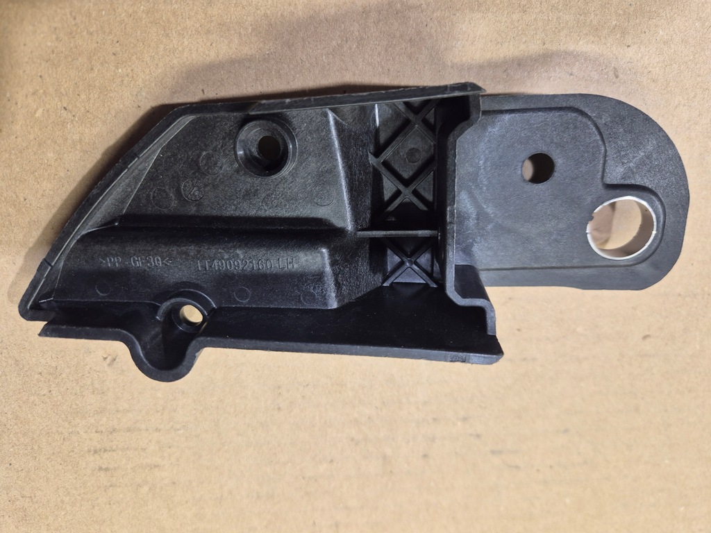 фото №3, Alfa romeo giulia кронштейн лампы l.reparaturka. al