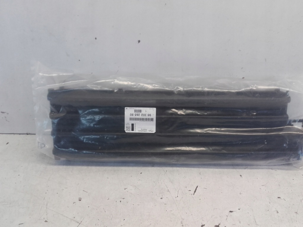 фото №1, Решётка бампера перед peugeot partner iv 18r-