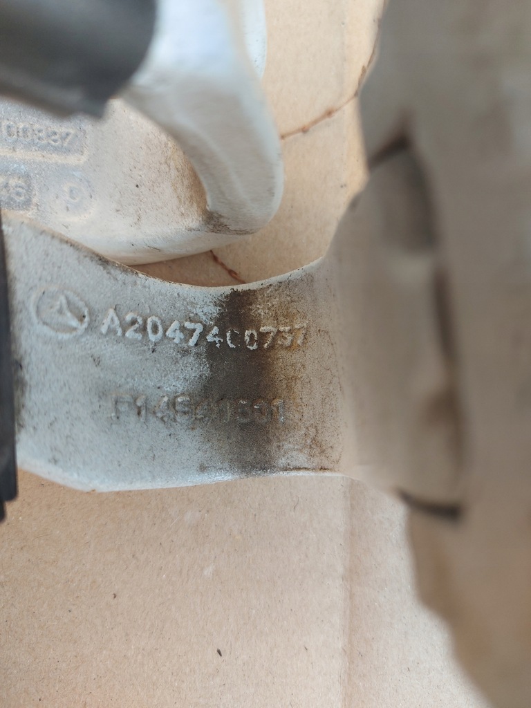 фото №5, Петли крышки задняя mercedes glk с доводчик