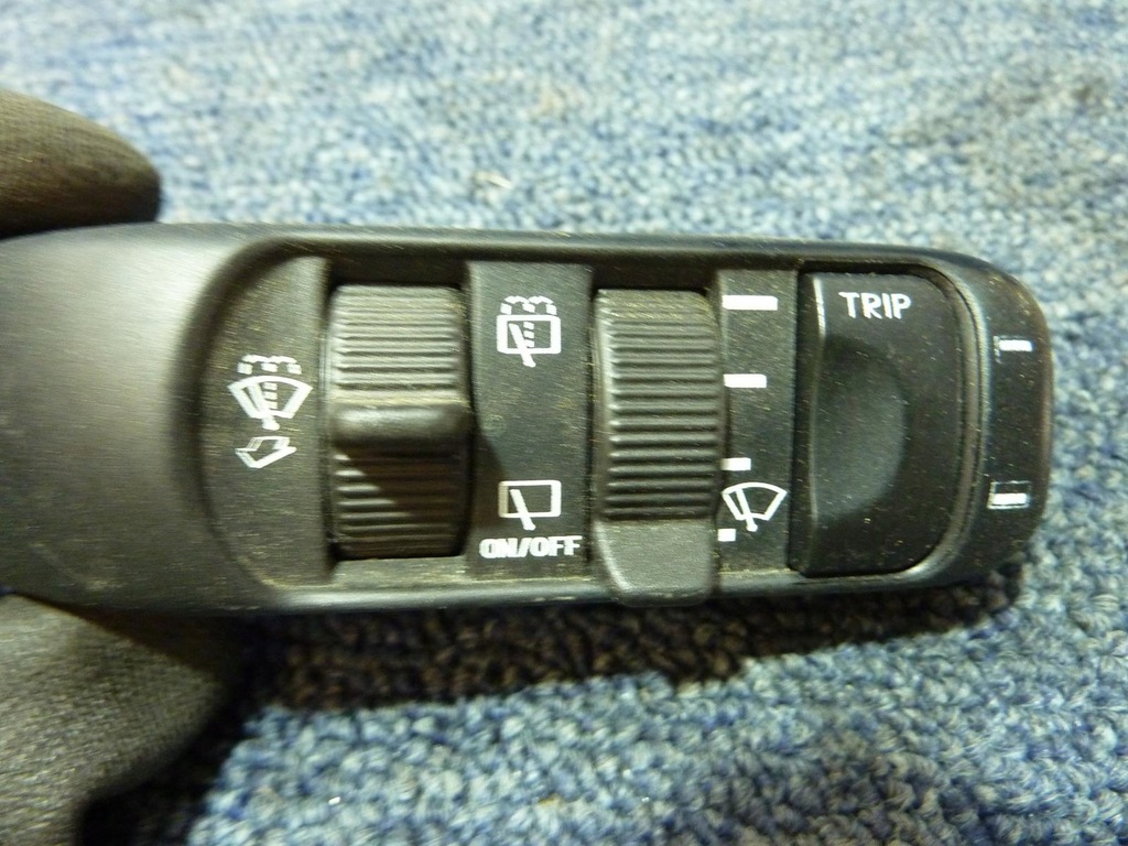 фото №2, Переключатель kombajn alfa romeo 159 kombi правый