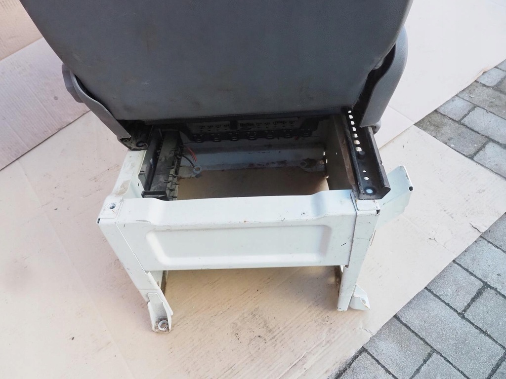 фото №14, Vw crafter сидіння водія основа europa