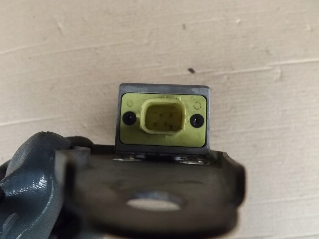 фото №14, Lexus is200 is-200 правый левый датчик ударный подушки безопасности датчик подушка безопасности