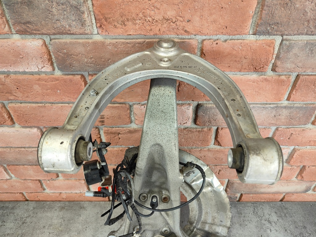 фото №7, Bmw f10 f11 поворотний кулак ліва передня лівий перед + важелі 2wd rwd 6775769