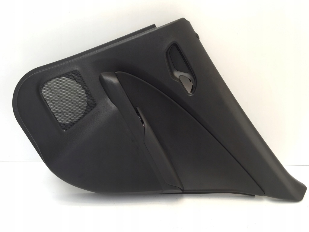 Купить Lexus ux 250h 2021 обшивка дверь задний  правый