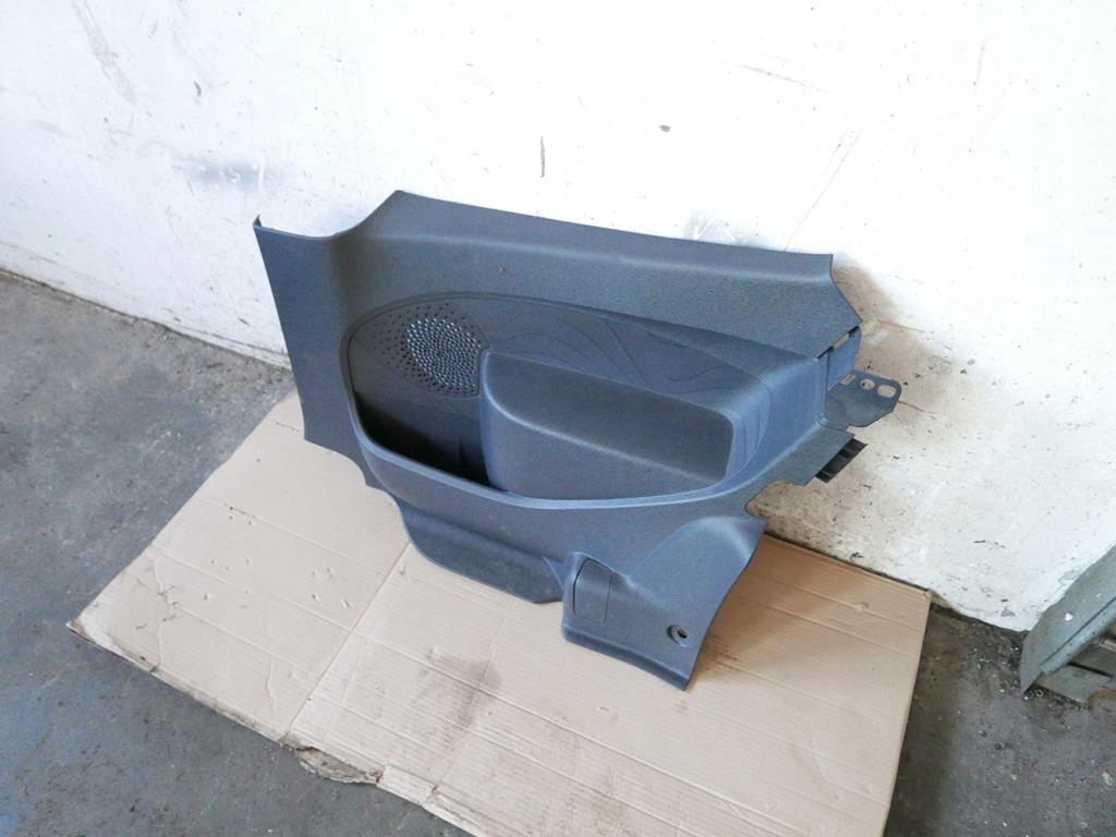 фото №4, Обшивка багажника правый задняя renault twingo ii phi