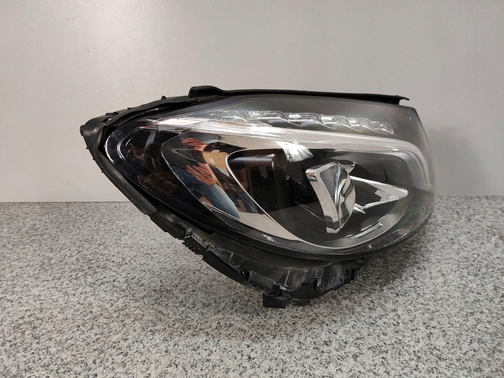 фото №3, Mercedes c klasa w205 лампа перед led performance права комплектна