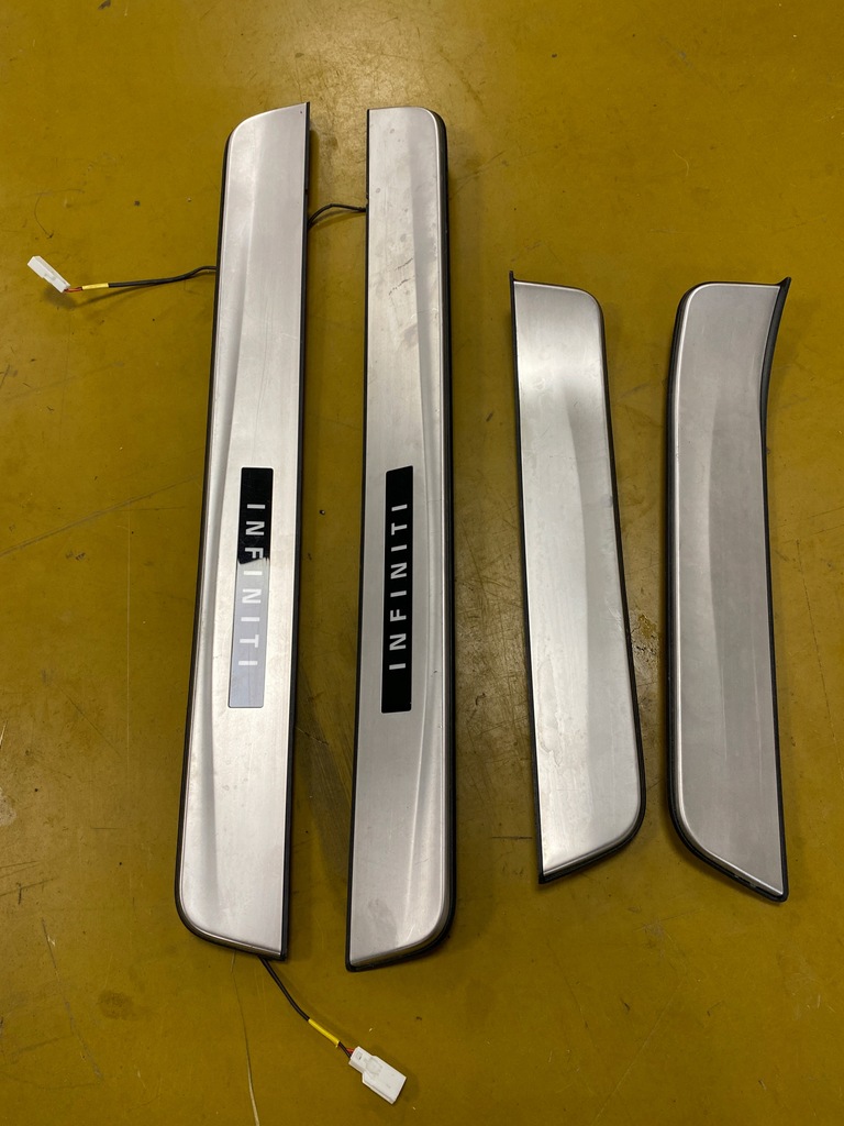 фото №5, Молдинг порог дверь led правый перед infiniti q50