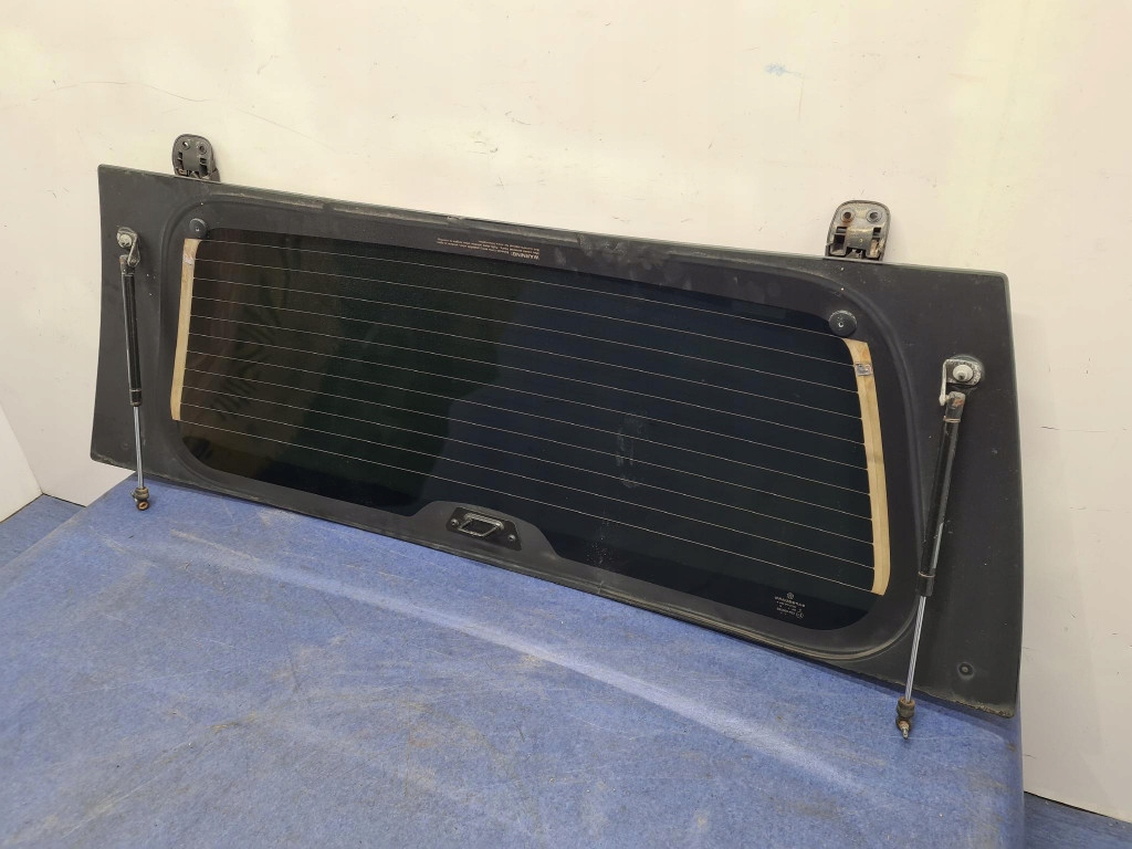 Jeep grand wj cherokee скло задня pff Недорого