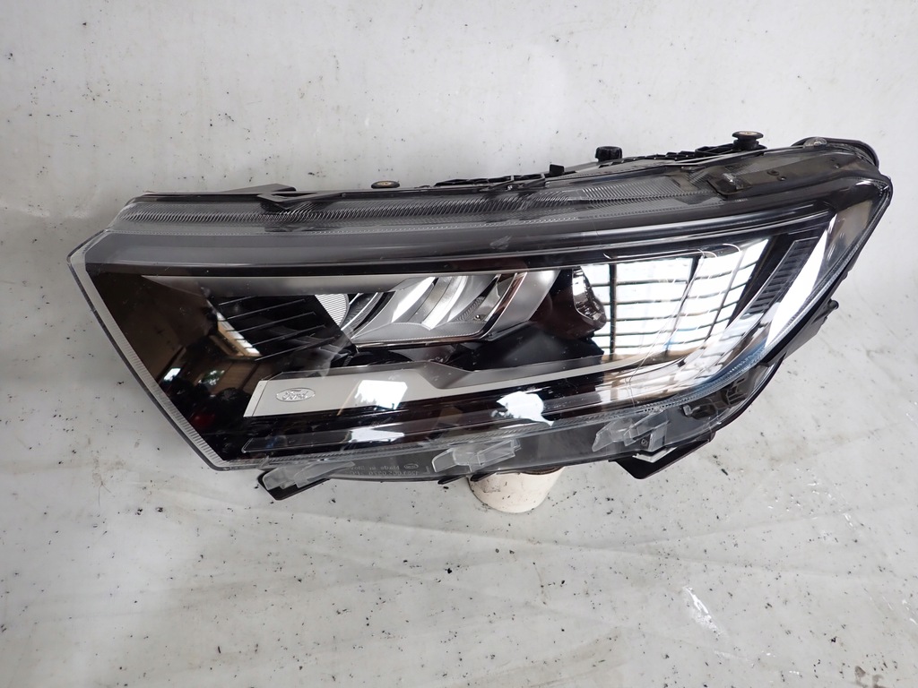 фото №1, Ford tourneo connect mk3 22- лампа левая перед led 2kf941035