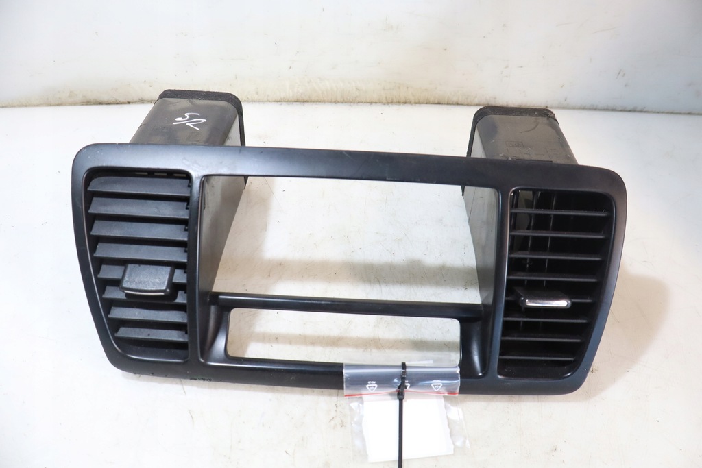 фото №1, Решётка обдув средняя subaru legacy iv lift