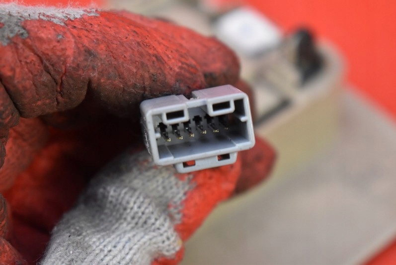 фото №7, Лампа освещение салона перед nissan murano z50 03-08