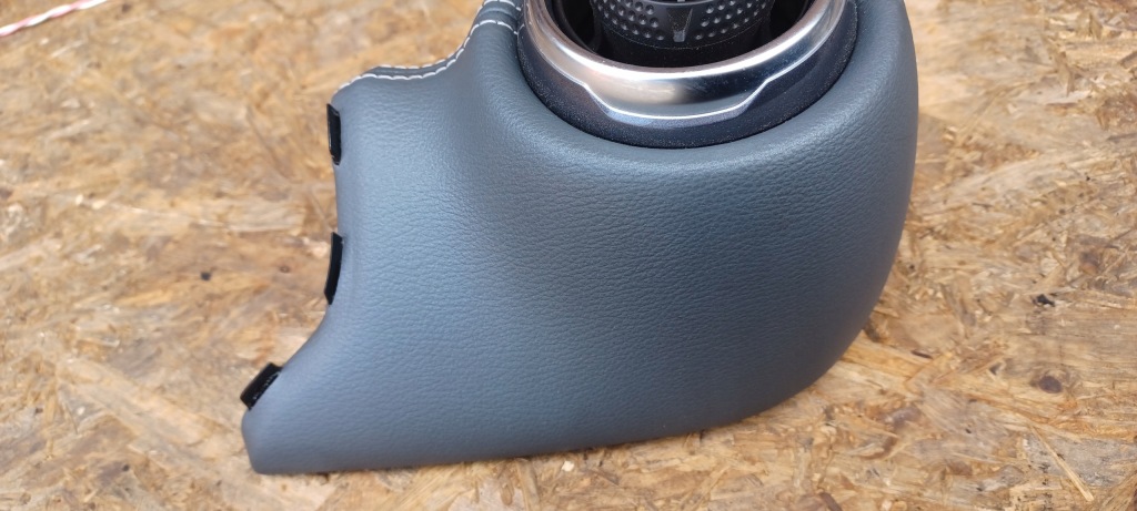 Nissan juke f16 2 2 решітка обдув оригінал європа 684106pe0a в Україні