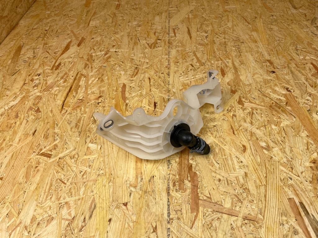 фото №6, Кронштейн кронштейн бака розширювальний audi q4 e-tron 4kr121412c