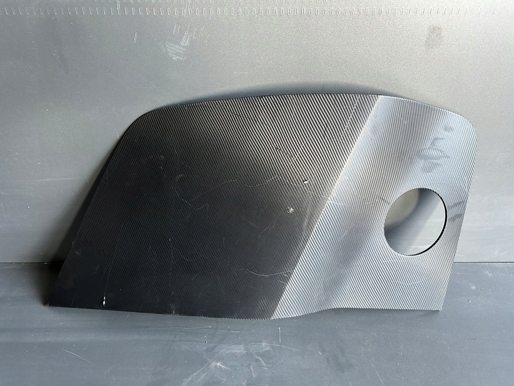 фото №1, Audi r8 lift 15r накладка крила права крила правий задня