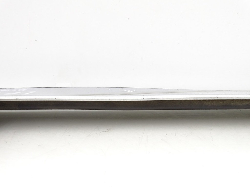 фото №8, Молдинг нижняя дверь левый перед seat exeo 3r lx7w