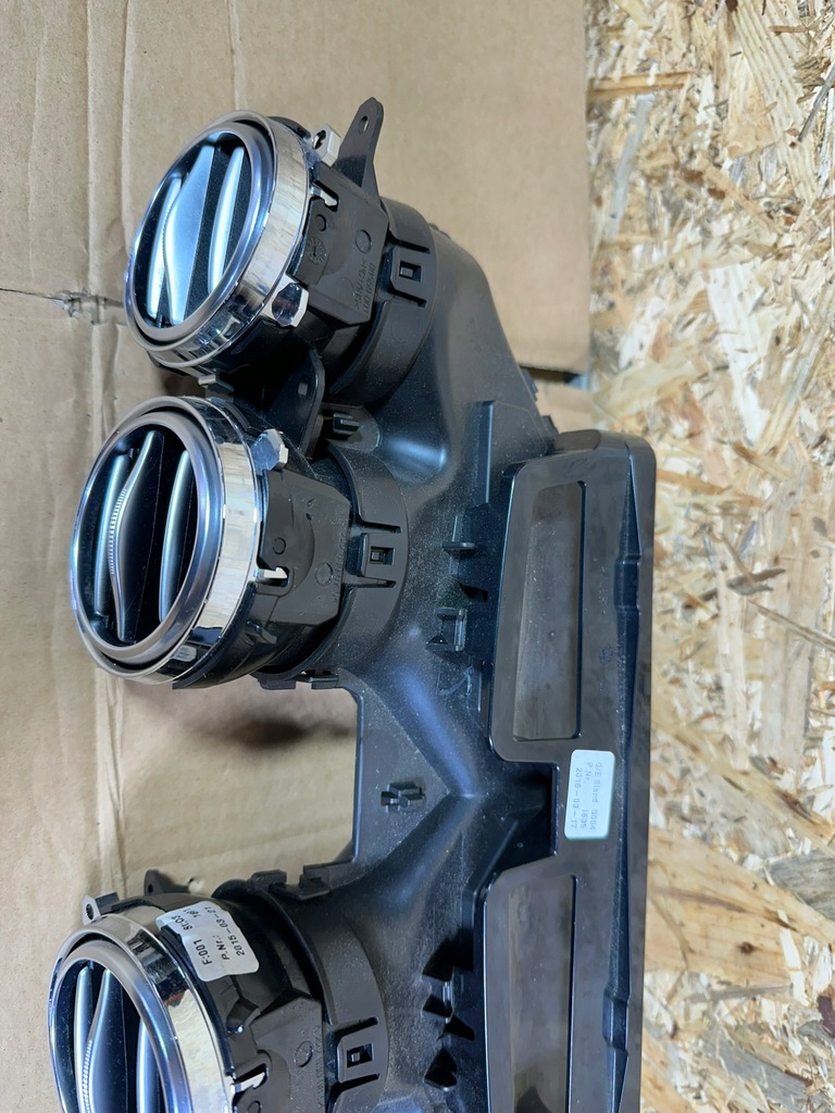 фото №7, Решётка обдув средняя mercedes s w222