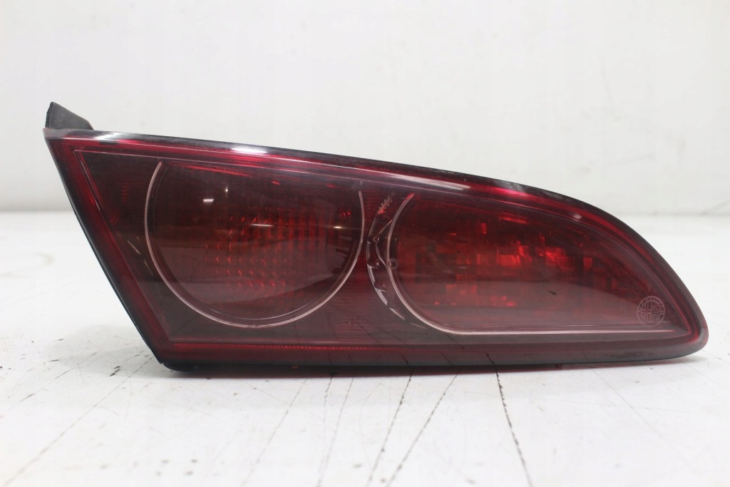 Купити Alfa romeo 159 sedan лампа лівий задній w кришка