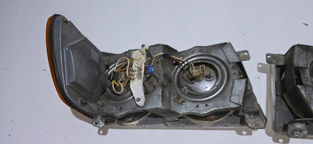 Mercedes sl r107 slc ліхтар передня правий ліва Зі Шроту