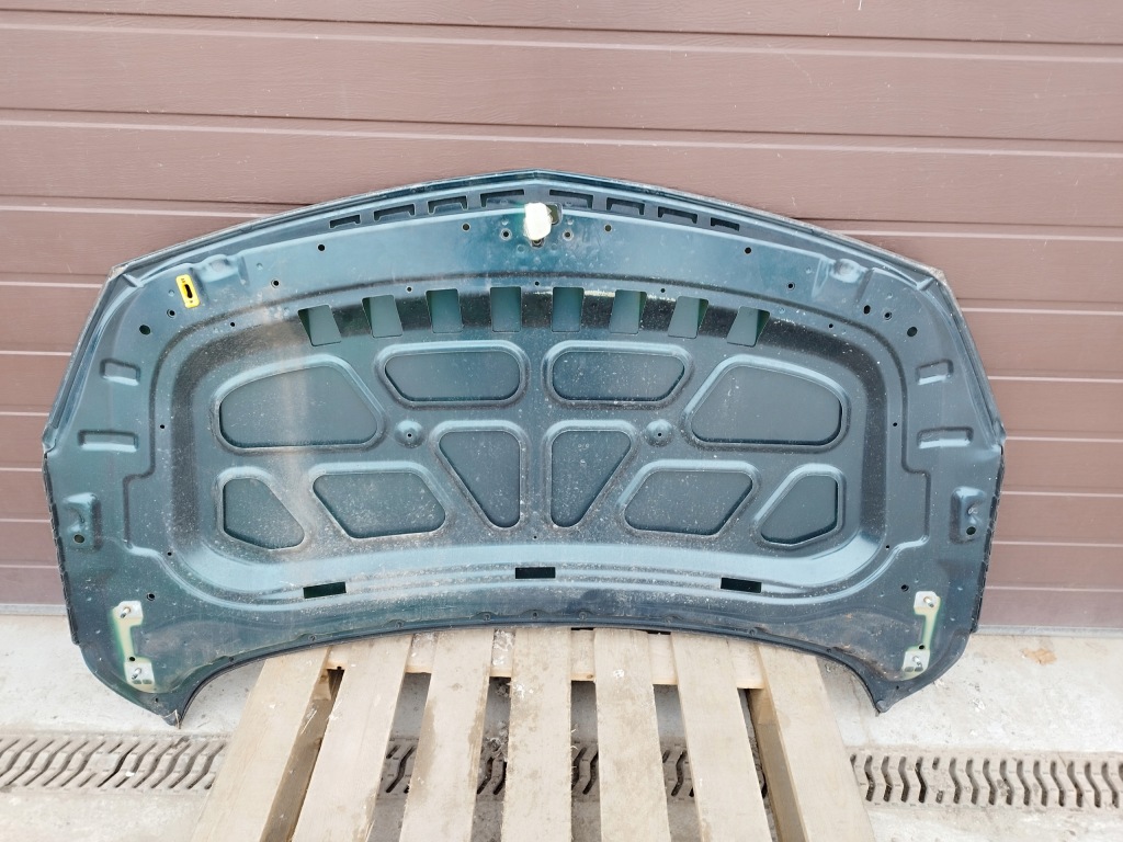 Капот крышка двигателя opel astra j iv рестайлинг  lata 2009-2015 цвет z30v Оригинал