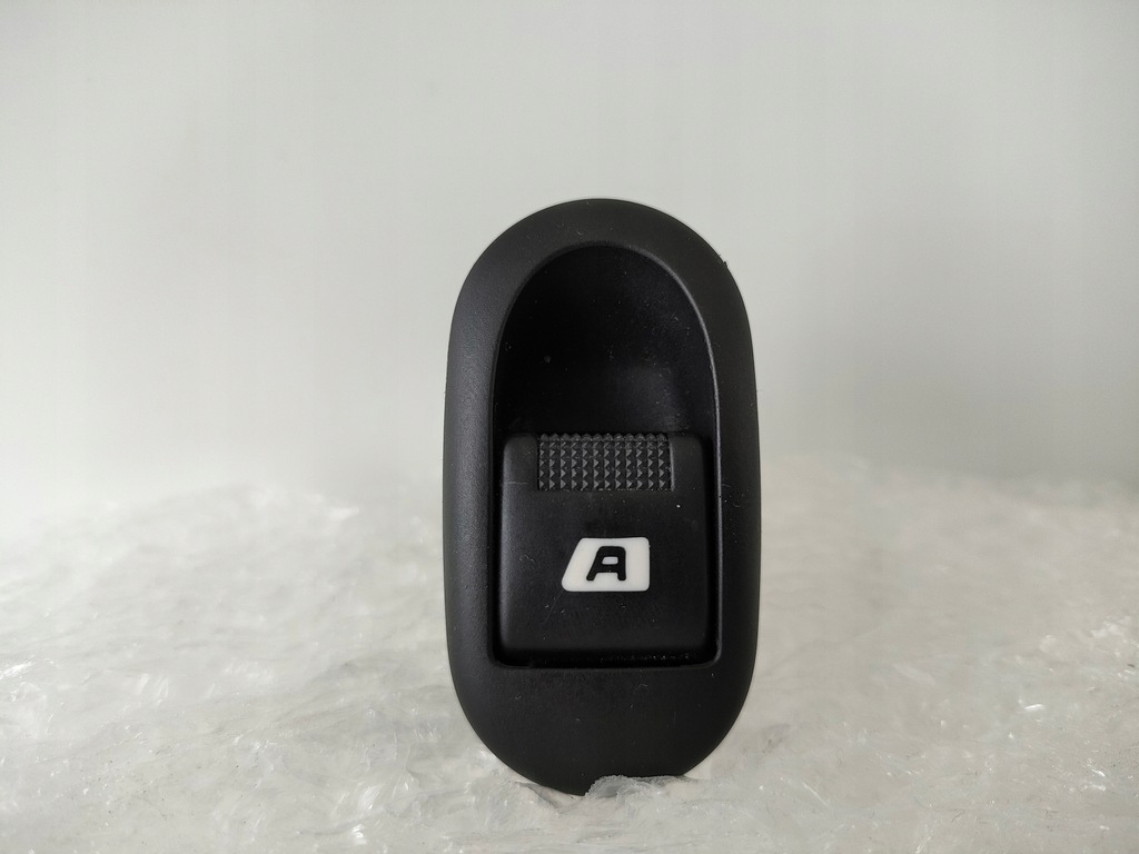 фото №1, Citroen c2 переключатель стекло пассажира правый перед