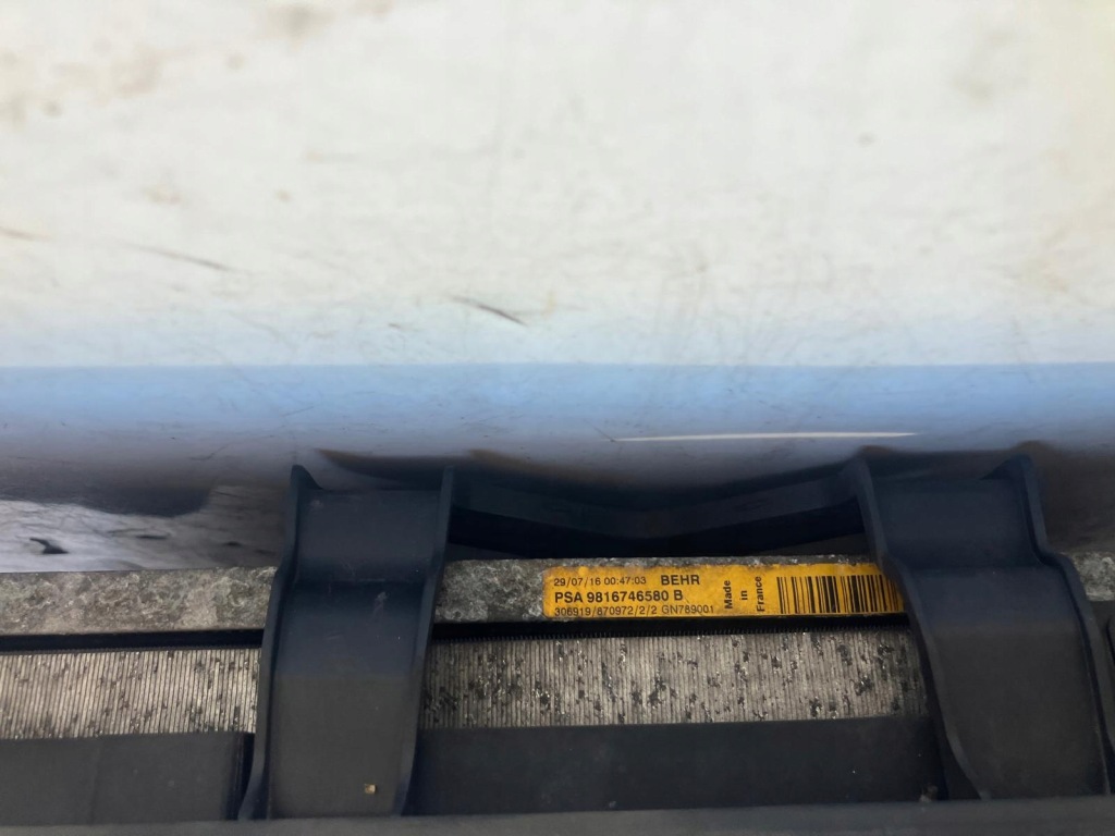 фото №4, Pas передній радіатор peugeot 308 t9 citroen c4 picasso ii 9806313280