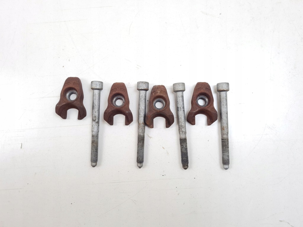 фото №1, 2006 land rover freelander 2 - lr2 кронштейн / крепления форсунки